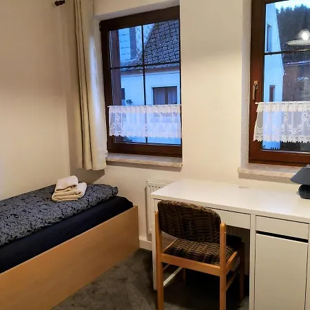 Apartment 1 Bis 4 Pumphut's Scheune Lengenfeld (Saxony)