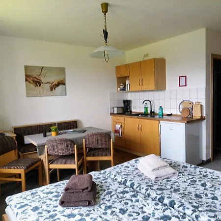 Apartment 1 Bis 4 Pumphut's Scheune Lengenfeld (Saxony)