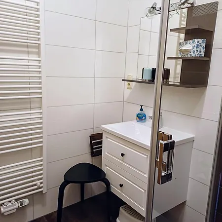 Pumphuts Scheune Nr 1 - 4 Beim Freizeitpark Plohn Lengenfeld (Saxony)